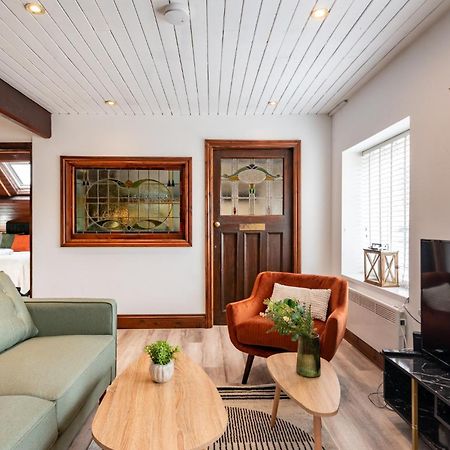 Madison House - Converted Church 5 Bed Pontypool Zewnętrze zdjęcie